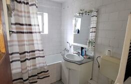 Apartament de 3 camere, 63 mp, Boxa, parcare, decomandat, 2 bai, zona Cipariu