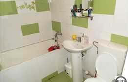 Vanzare 2 camere, 50 mp utili, zona Facultatea de Litere, cu parcare, A.C!