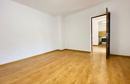 Casa, 130 mp, 6 parcari, zona strazii Calea Turzii