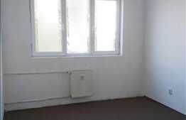 Apartament 2 camere, 41 mp, parcare, etaj intermediar, zona Calea Baciului