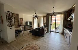 Apartament de 3 camere, 85 mp, garaj, zona Riviera Luxury Residence