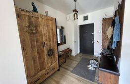 Apartament de 3 camere, 85 mp, garaj, zona Riviera Luxury Residence