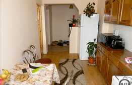 3 camere, decomandat, 64 mp utili, mobilat partial, zona strazii Aurel Vlaicu