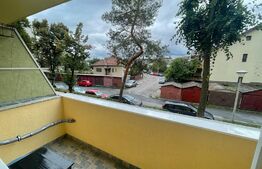 Apartament de 3 camere, lux, 60 mp, parcare, zona Al Vlahuta