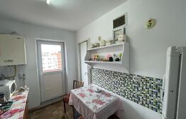 Apartament de 2 camere, decomandat, 44 mp, zona Mc Donalds