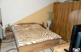 2 camere, 68 mp, curte, posibilitate mansardare, boxa la subsol, zona P-ta 1 Mai