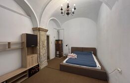 Apartament de 2 camere, 55mp, decomandat, zona Ultracentrala