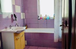 Apartament decomandat, 2 camere, etaj 1, parcare, zona Porii  