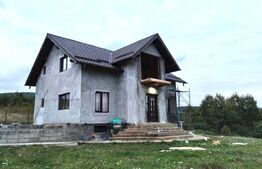 Casa 4 camere, 150mp utili, teren plat 2500mp, Persani