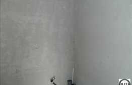 Vanzare 2 camere, 53 mp utili plus 90 mp TERASA! Zona linistita! Semifinisat!