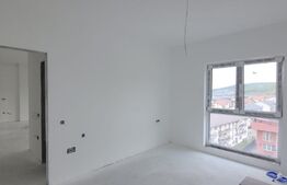 Apartament 2 camere, 55 mp, priveliste superba, Teilor