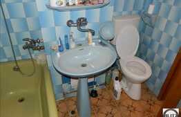 Vanzare apartament 3 camere, decomandat, 64 mp, 1 garaj, zona strazii Dunarii!