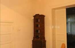 Apartament in imobil tip casa, zona strazii Horea, cota parte gradina