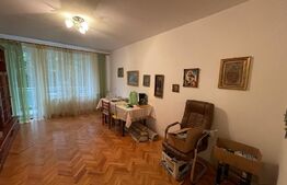Apartament de 3 camere, decomandat, 64 mp, zona Unirii