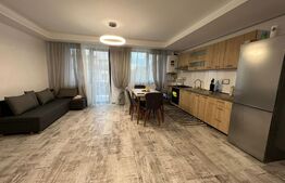 Apartament 3 camere, cochet, 66 mp, parcare, zona Stejarului