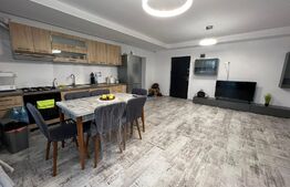 Apartament 3 camere, cochet, 66 mp, parcare, zona Stejarului