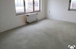 Vanzare 4 camere decomandate 115 mp plus terasa 10 mp si 2 balcoane. Semifinisat