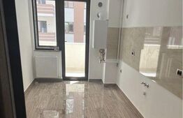 Apartament 2 camere, 84 mp, etaj intermediar, zona 13 Decembrie 
