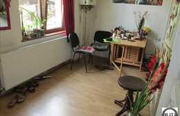 De vanzare 2 camere, decomandat, 40 mp utili, zona Centrala!