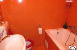 De vanzare 2 camere, decomandat, 40 mp utili, zona Centrala!