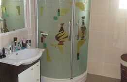 Apartament de vanzare 2 camere, 57 mp, 2 locuri de parcare, zona Florilor!