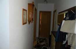 Apartament cochet cu 3 camere, 2 locuri parcare, zona strazii Eroilor!