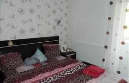 Apartament cochet cu 3 camere, 2 locuri parcare, zona strazii Eroilor!