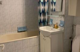 Apartament 3 camere, 70 mp, zona Racadau
