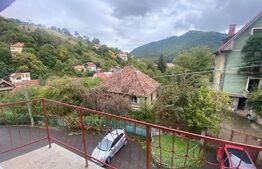Apartament 3 camere, decomandat, 2 bai, 85 mp, zona Schei 