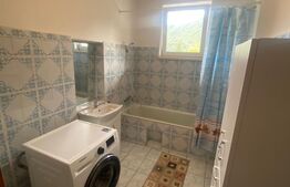 Apartament 3 camere, decomandat, 2 bai, 85 mp, zona Schei 