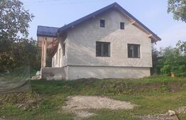 Casa pe un singur nivel, 102 mp utili, teren de 642 mp