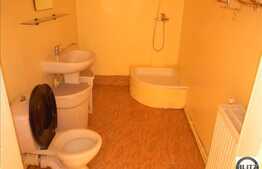 De vanzare apartament cu 2 camere, 50 mp, zona strazii Napoca