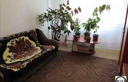 De vanzare 3 camere, 70 mp utili, 1 boxa la subsol, zona strazii Tulcea!