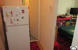 De vanzare 3 camere, 70 mp utili, 1 boxa la subsol, zona strazii Tulcea!