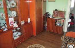 3 camere, 76 mp utili, parcare, boxa la subsol, zona Bulevardului 21 Decembrie!