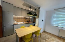 Apartament de 3 camere, lux, 52 mp, parcare, zona BIG