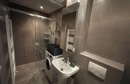 Apartament de 3 camere, lux, 52 mp, parcare, zona BIG