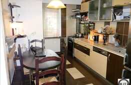 4 camere, 90 mp utili + 2 balcoane + loc de parcare, partial mobilat