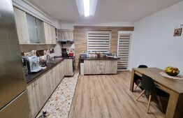 Apartament de 2 camere, decomandat, 49mp, balcon, parcare, zona Petrom