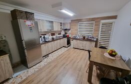 Apartament de 2 camere, decomandat, 49mp, balcon, parcare, zona Petrom