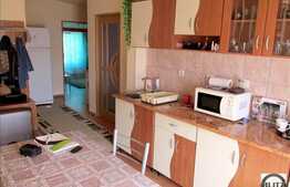 Vanzare 2 camere, decomandat, 52,65 mp, boxa la subsol, zona strazii Rasaritului