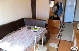 Vanzare 2 camere, decomandat, 52,65 mp, boxa la subsol, zona strazii Rasaritului