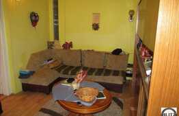 De vanzare 3 camere, 60 mp utili, 14 mp beci, zona zona Piata 1 Mai!