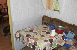 De vanzare 3 camere, 60 mp utili, 14 mp beci, zona zona Piata 1 Mai!