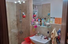 Apartament 2 camere, 48 mp, parcare, zona Terra