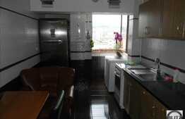 3 camere, 74 mp utili, decomandat, 2 balcoane si terasa, zona Kaufland!