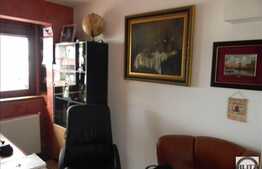 3 camere, 74 mp utili, decomandat, 2 balcoane si terasa, zona Kaufland!