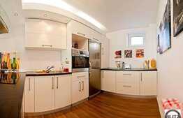 4 camere 88 mp cu terasa 20 mp, parcare, boxa si gradina proprie! La Cheie!