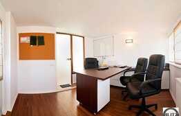 4 camere 88 mp cu terasa 20 mp, parcare, boxa si gradina proprie! La Cheie!