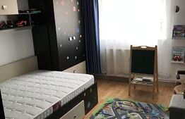 Apartament 3 camere, 80 mp, etaj intermediar, Tractorul